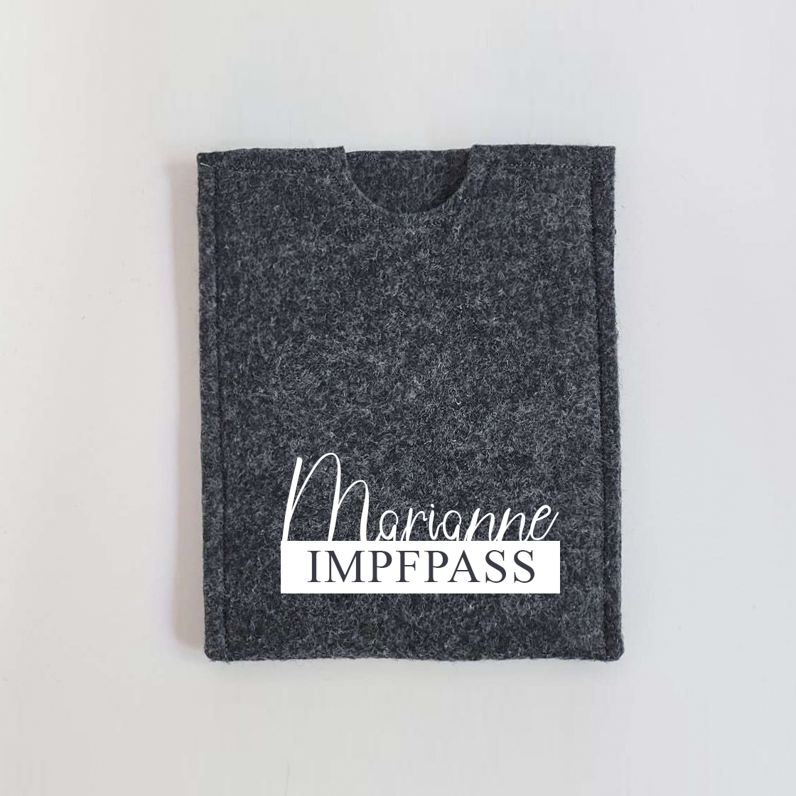 Impfpass Hülle personalisiert mit Wunschnamen, Ideal für unterwegs, Geschenk