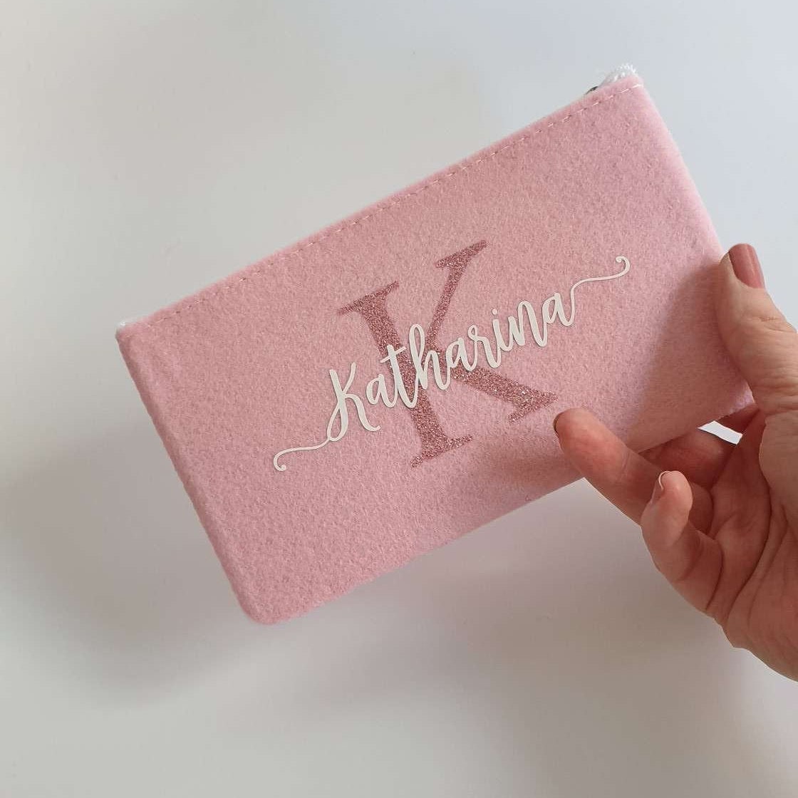 Kleine Schminktasche aus Filz 18x10 cm | Personalisiert | Kosmetiktasche mit Namen | Stifte Tasche | Filz-Mäppchen | Geschenk | Beauty Bag – Bild 5