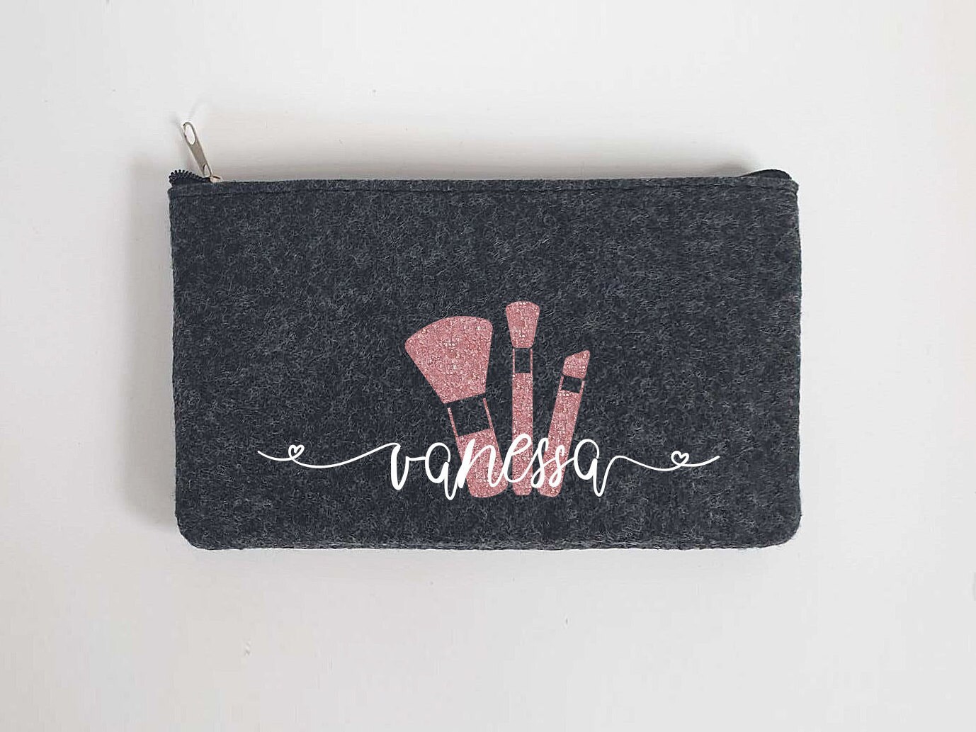 Kleine glitzernde Schminktasche aus Filz 18x10 cm | Personalisiert | Kosmetiktasche mit Namen |  Filz-Mäppchen | Geschenk | Beauty Bag – Bild 2