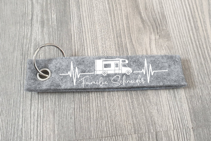 Wohnmobil Schlüsselanhänger personalisiert mit Wunschtext, Camping, Anhänger mit Text, Schlüsselanhänger, Geschenkidee