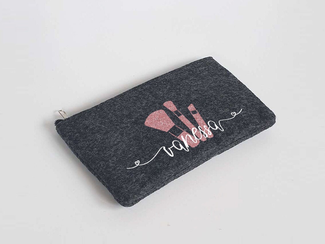 Kleine glitzernde Schminktasche aus Filz 18x10 cm | Personalisiert | Kosmetiktasche mit Namen |  Filz-Mäppchen | Geschenk | Beauty Bag – Bild 3