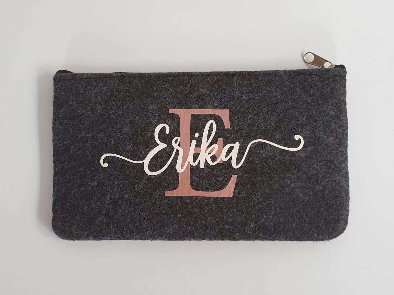 Kleine Schminktasche aus Filz 18x10 cm | Personalisiert | Kosmetiktasche mit Namen | Kulturtasche | Filz-Mäppchen | Geschenk | Beauty Bag – Bild 5