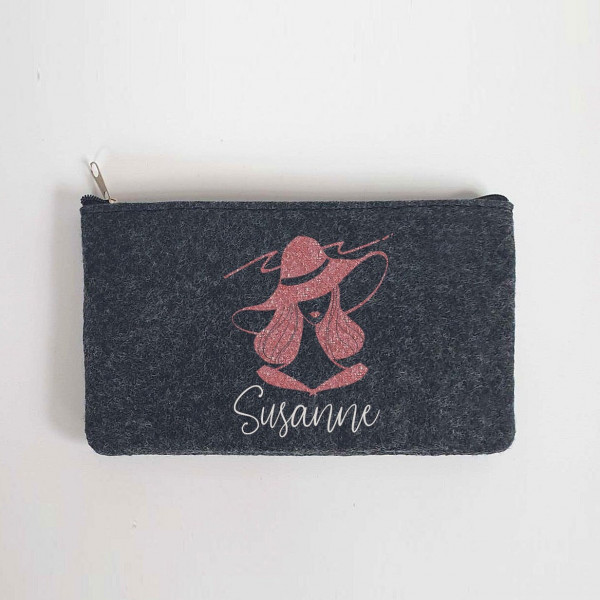 Kleine Schminktasche mit glitzernder Frauen Silhouette aus Filz 18x10 cm | Personalisiert | Kosmetiktasche mit Namen |  Beauty Bag – Bild 1