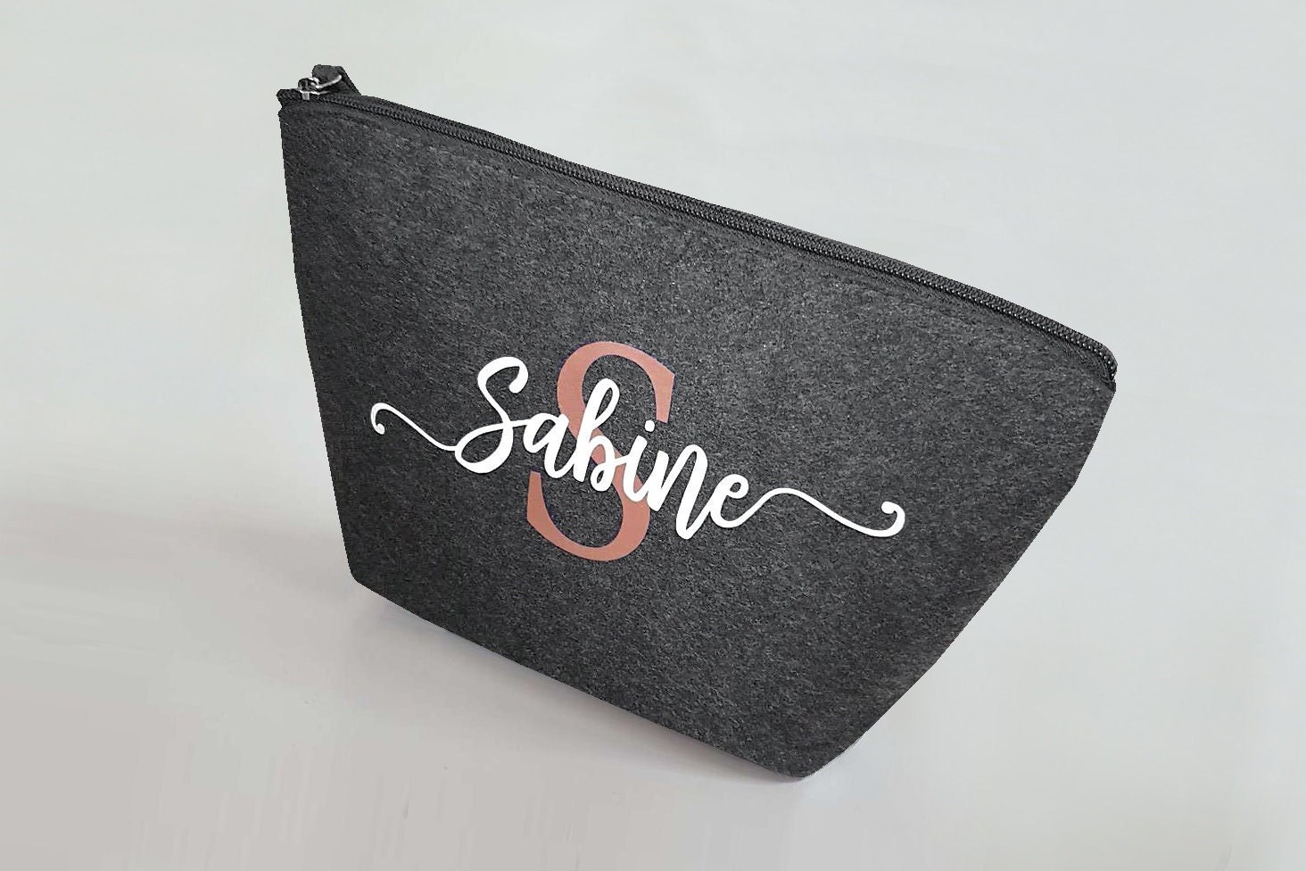 Personalisierte Kulturtasche aus Filz 19x18x9 cm | Kosmetiktasche mit Namen | Wickeltasche | Schminktasche | Geschenk | Beauty Bag – Bild 3