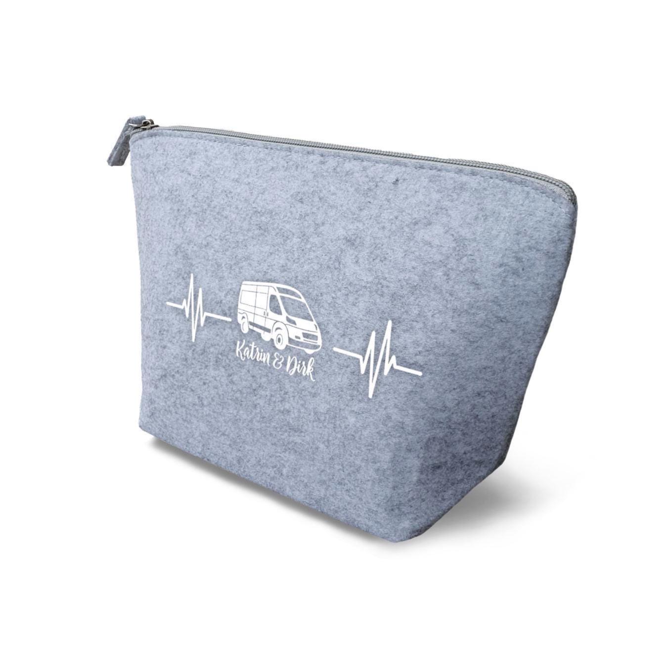 Camper Kulturtasche - Van mit Herzlinie aus Filz 19x18x9 | Personalisiert | Kosmetiktasche mit Namen | Campingtasche | Geschenk | Camp – Bild 4