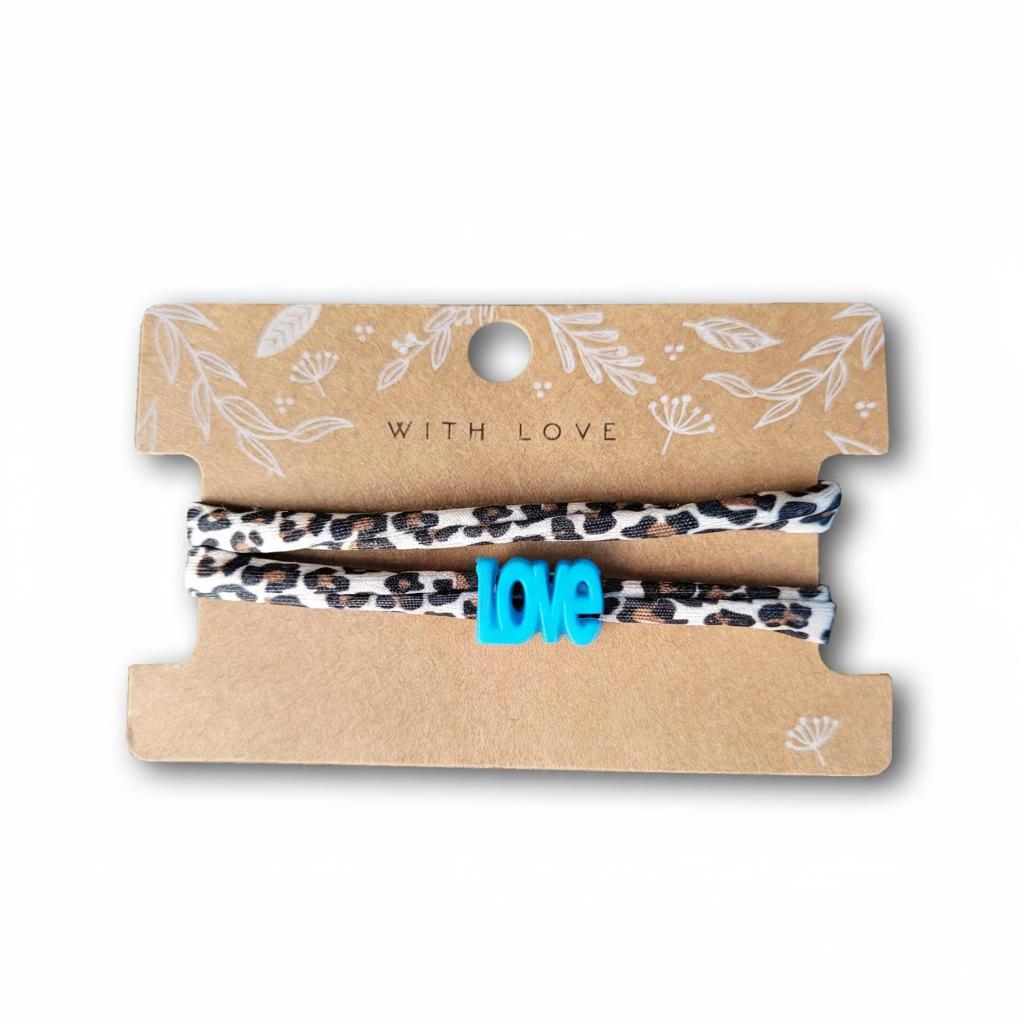 Elastisches Leo Armband mit dem LOVE Anhänger im Ibiza Style - in 7 Farben erhältlich – Bild 9