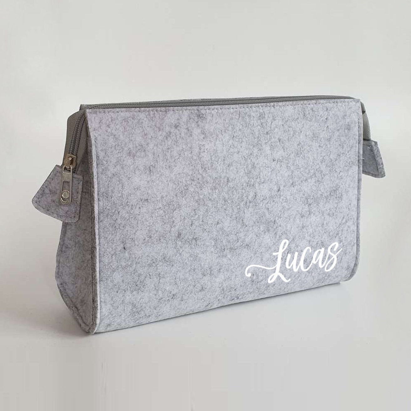 Personalisierte Kosmetiktasche aus Filz 28x19x8 cm | Kulturtasche | Schminktasche | Wickeltasche | Namen