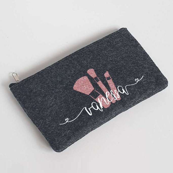 Kleine glitzernde Schminktasche aus Filz 18x10 cm | Personalisiert | Kosmetiktasche mit Namen |  Filz-Mäppchen | Geschenk | Beauty Bag