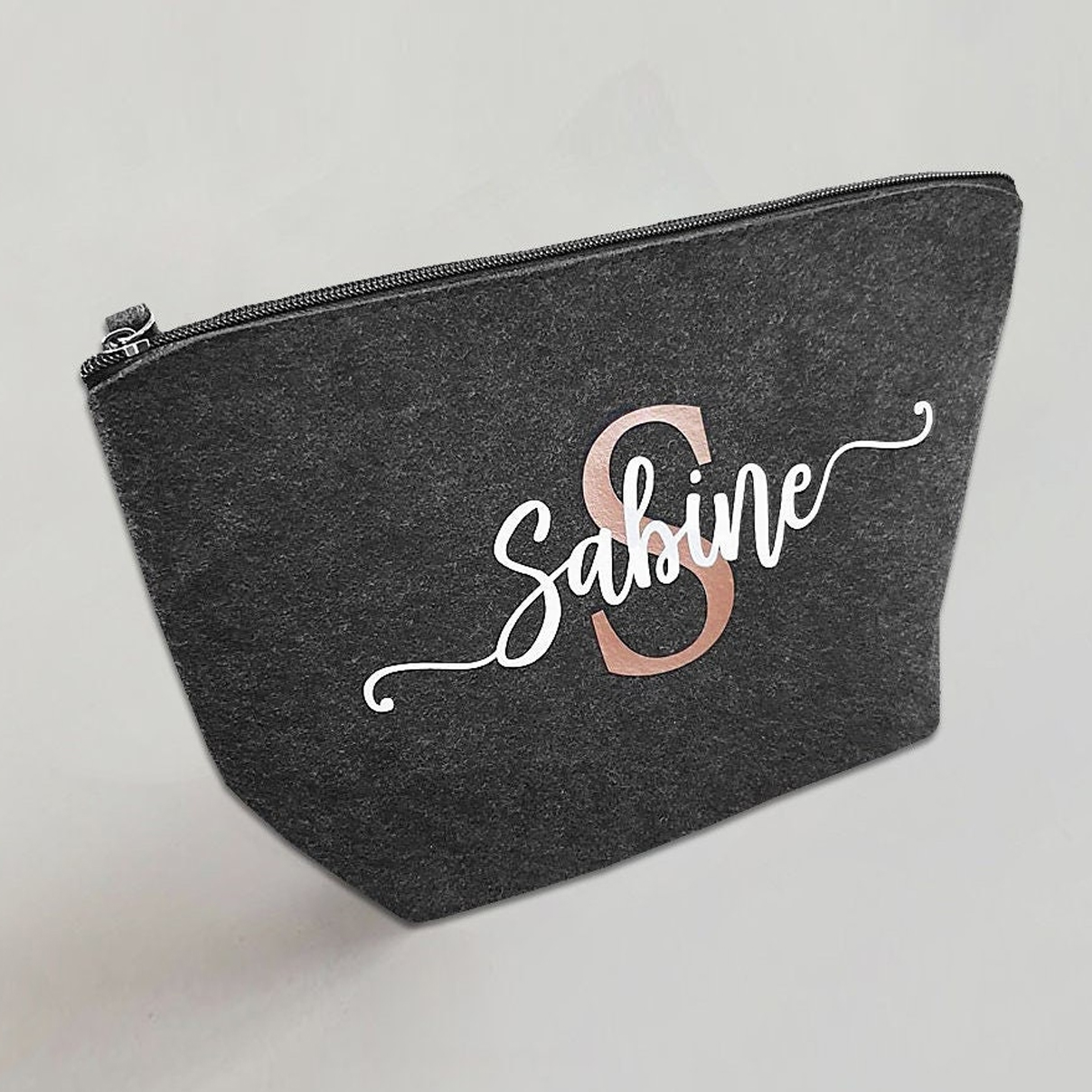 Personalisierte Kulturtasche aus Filz 19x18x9 cm | Kosmetiktasche mit Namen | Wickeltasche | Schminktasche | Geschenk | Beauty Bag