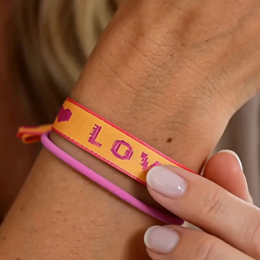 Boho Statement-Armbänder im Ibiza-Style – Handgemachte Festival- & Freundschaftsarmbänder ✨