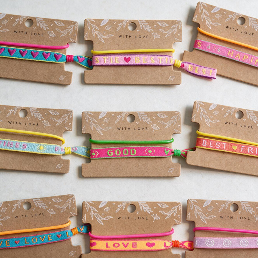 Boho Statement-Armbänder im Ibiza-Style – Handgemachte Festival- & Freundschaftsarmbänder ✨