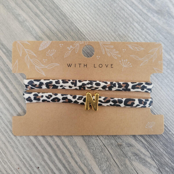 Elastisches Leo Armband mit deinem goldenen Wunschbuchstaben im Ibiza Style. – Bild 11